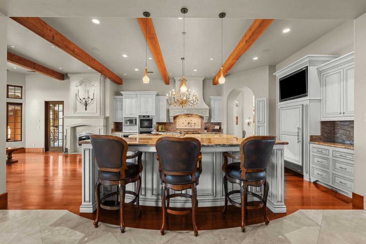 116-Acre Luxury Equestrian Estate & Vineyard - photo 21
