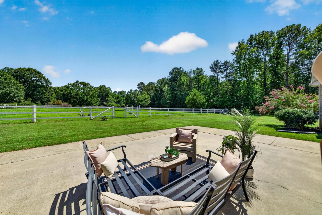 8 Acre Turn-Key Horse Property - photo 29