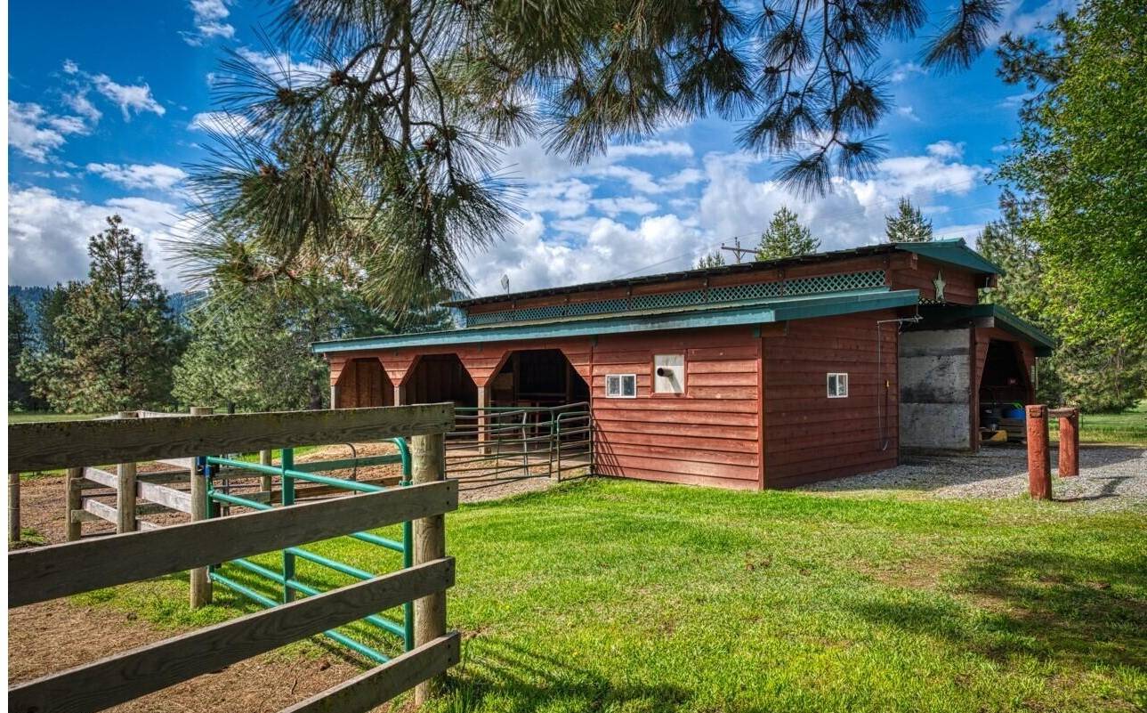 10 Acre Horse Ranch & Vast Trails in North Idaho - photo 9