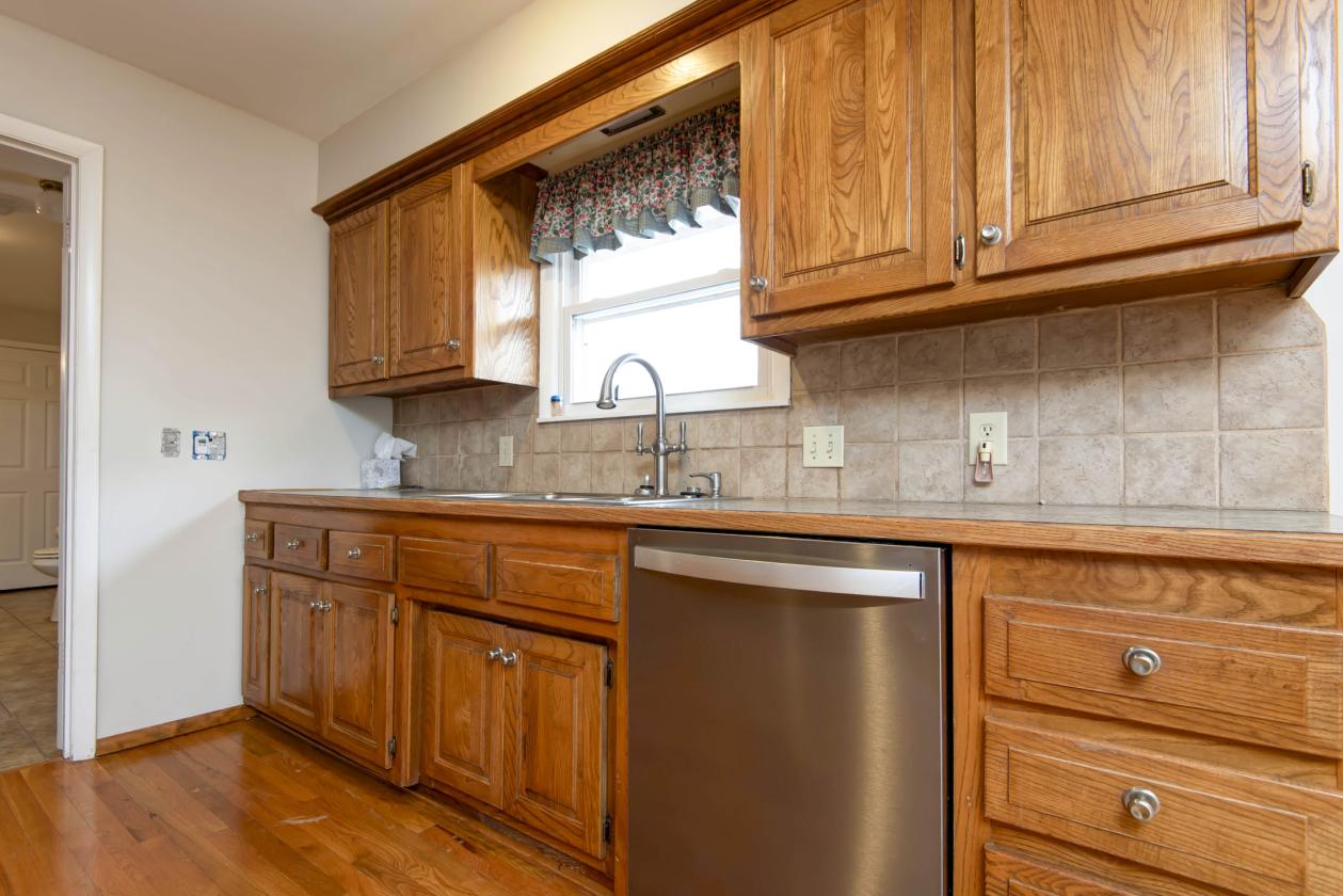 : CUSTOM HOBBY RANCH...SOLD....OF COURSE! - photo 13