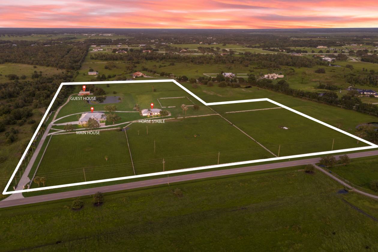 Horse Property for sale.