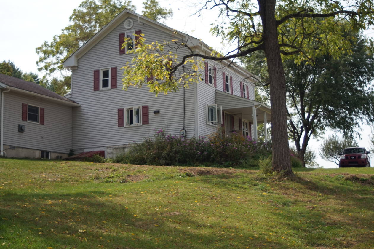 Horse Property with Large Barn, 20 acres of Pasture, State