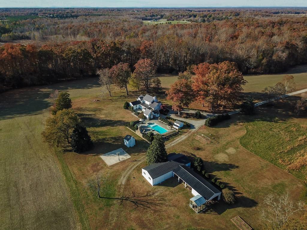 Historic Whitewood Estate for Sale with 116 Acres in Beautiful