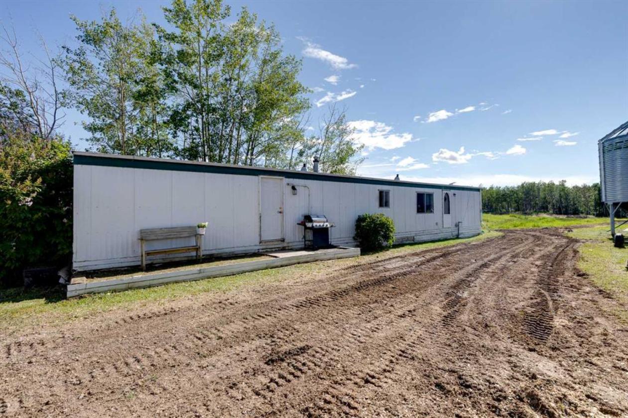 **Exceptional Turnkey Equine Agri-Business*** - photo 25