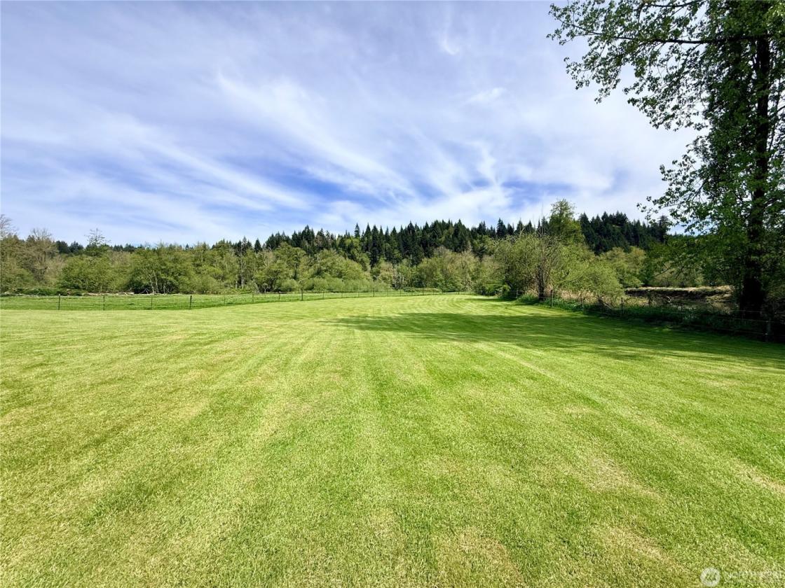 Scenic 3.79-acre horse property w/ high-bank - photo 21