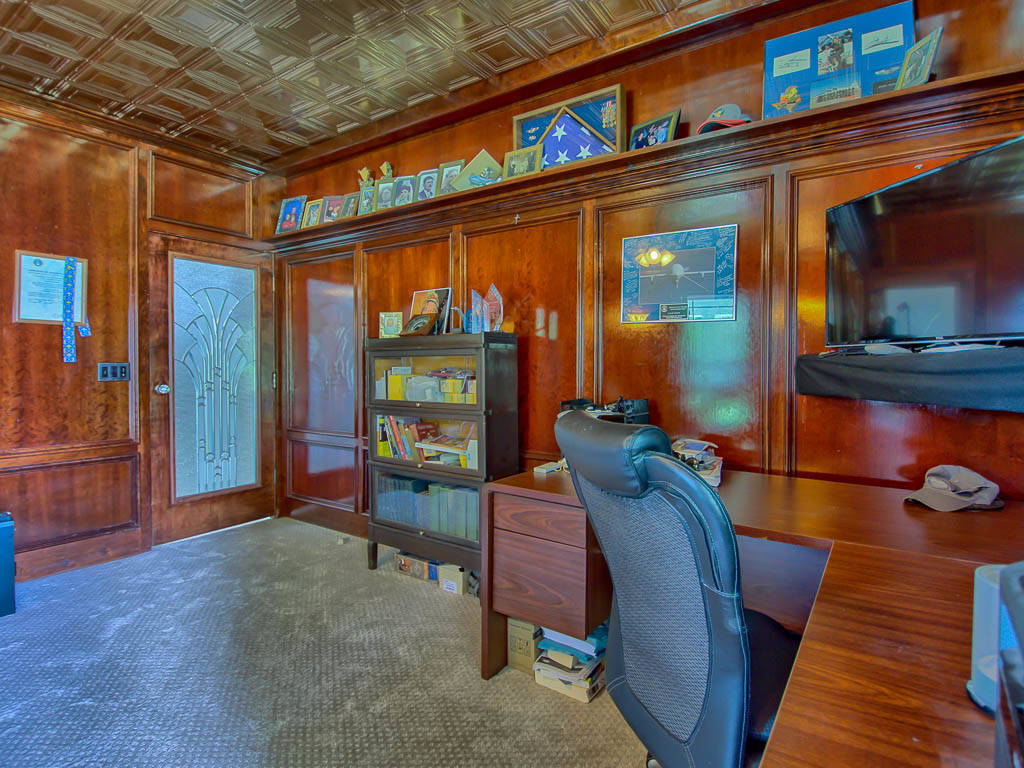 House with acreage Tavares, Lake County, Florida