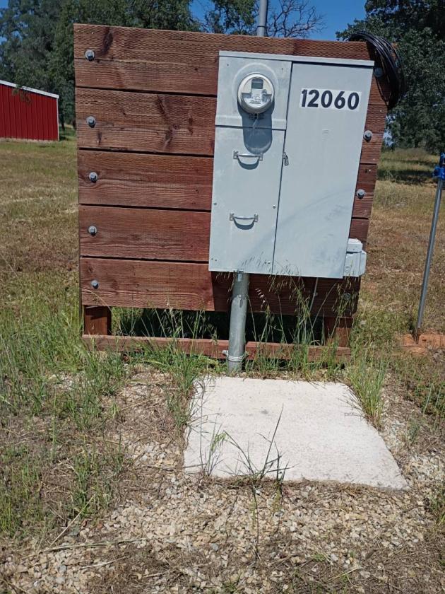 Utilities, Barn, and Mountain Views! - photo 24