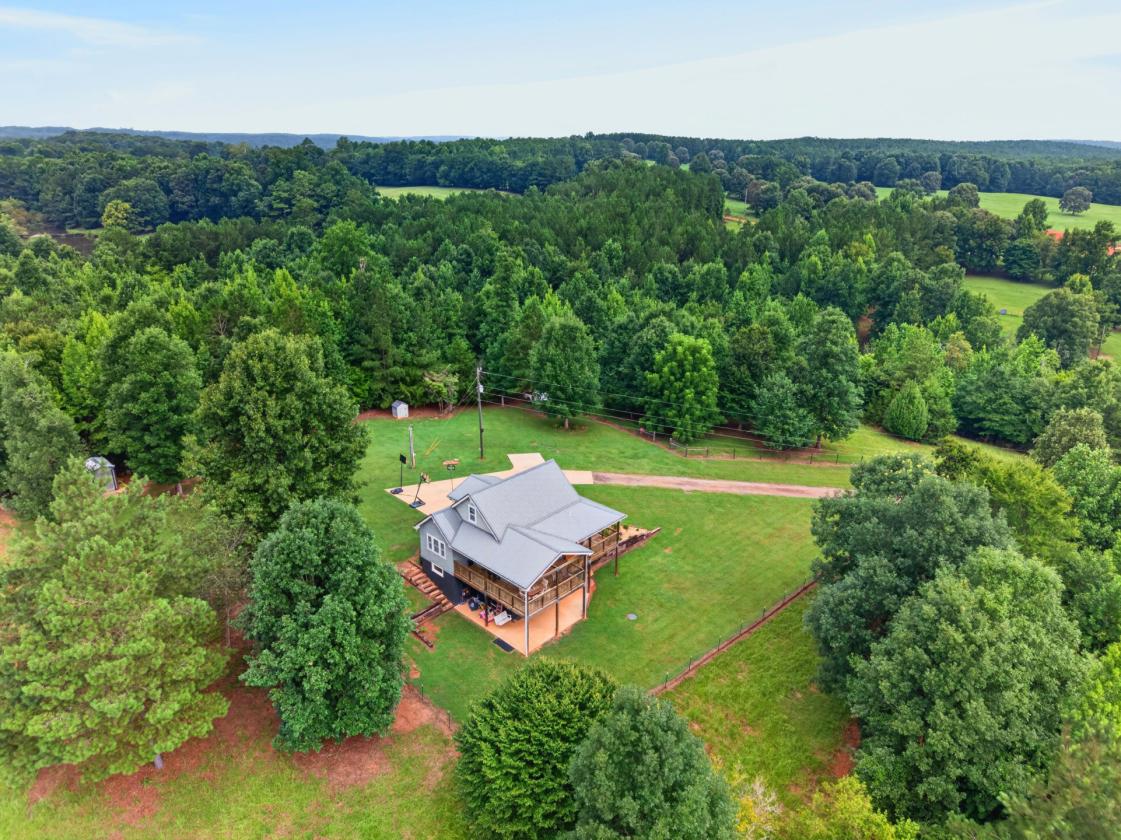 Mini Farm in Monroe County! TWO Residences! - photo 28
