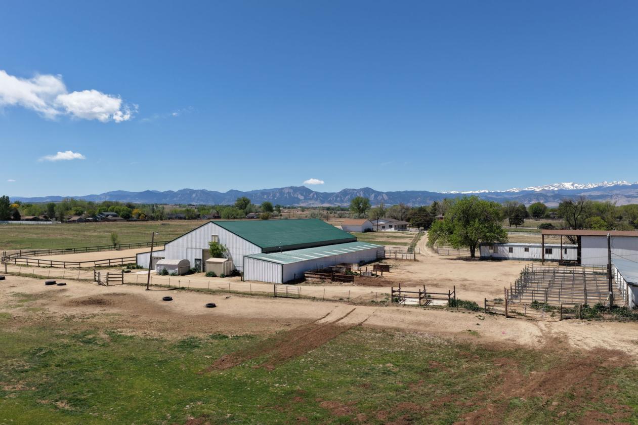 Sunset Ridge Equestrian Estate - photo 6
