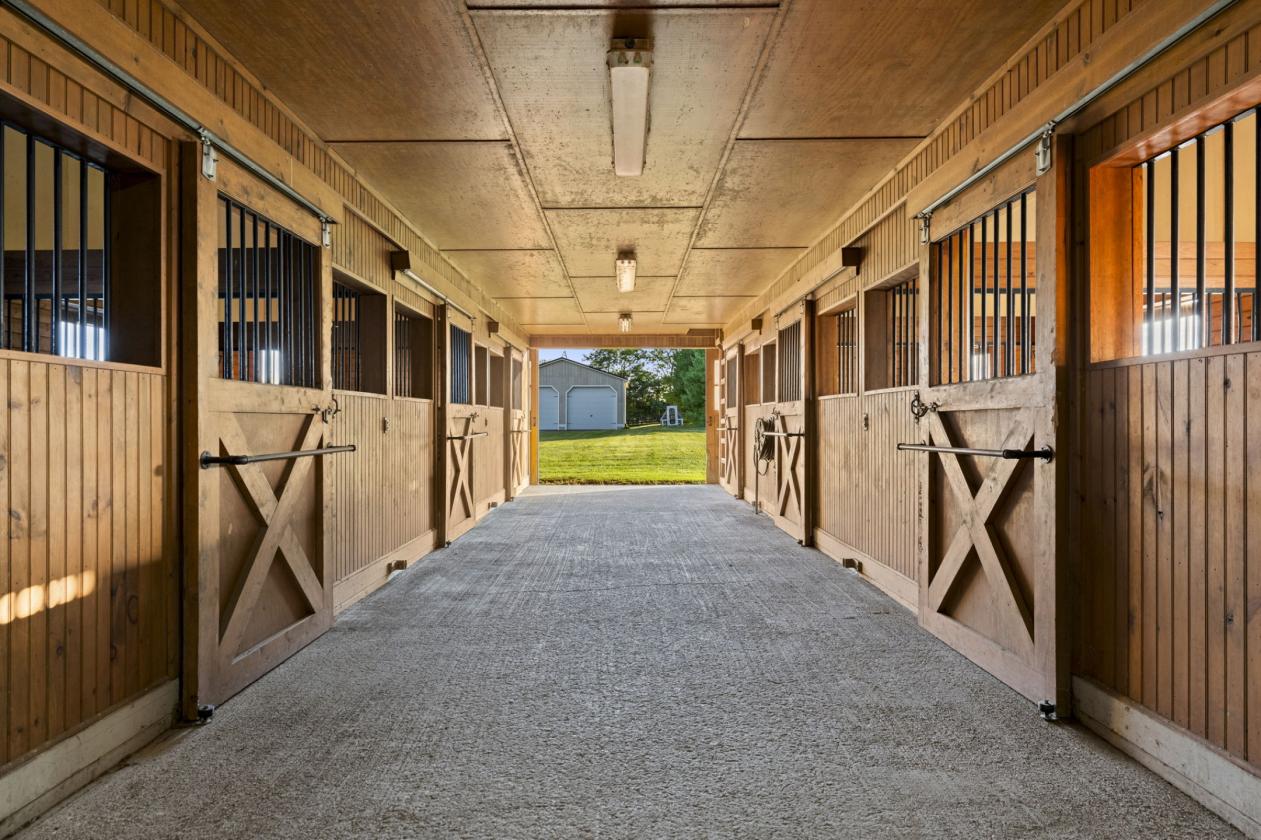 OAKLAND | A Distinctive Estate in VA Hunt Country - photo 6