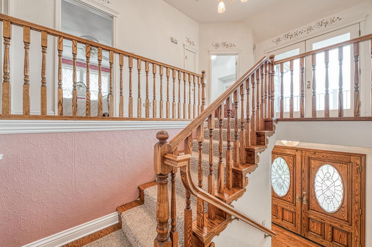 Rare Clovis Horse Property with Victorian Home - photo 13