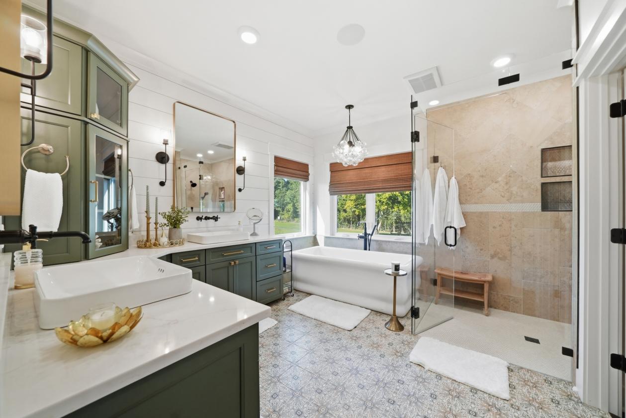 Luxury Horse Estate | Pool, Barn, Shop +28-71 Ac - photo 26