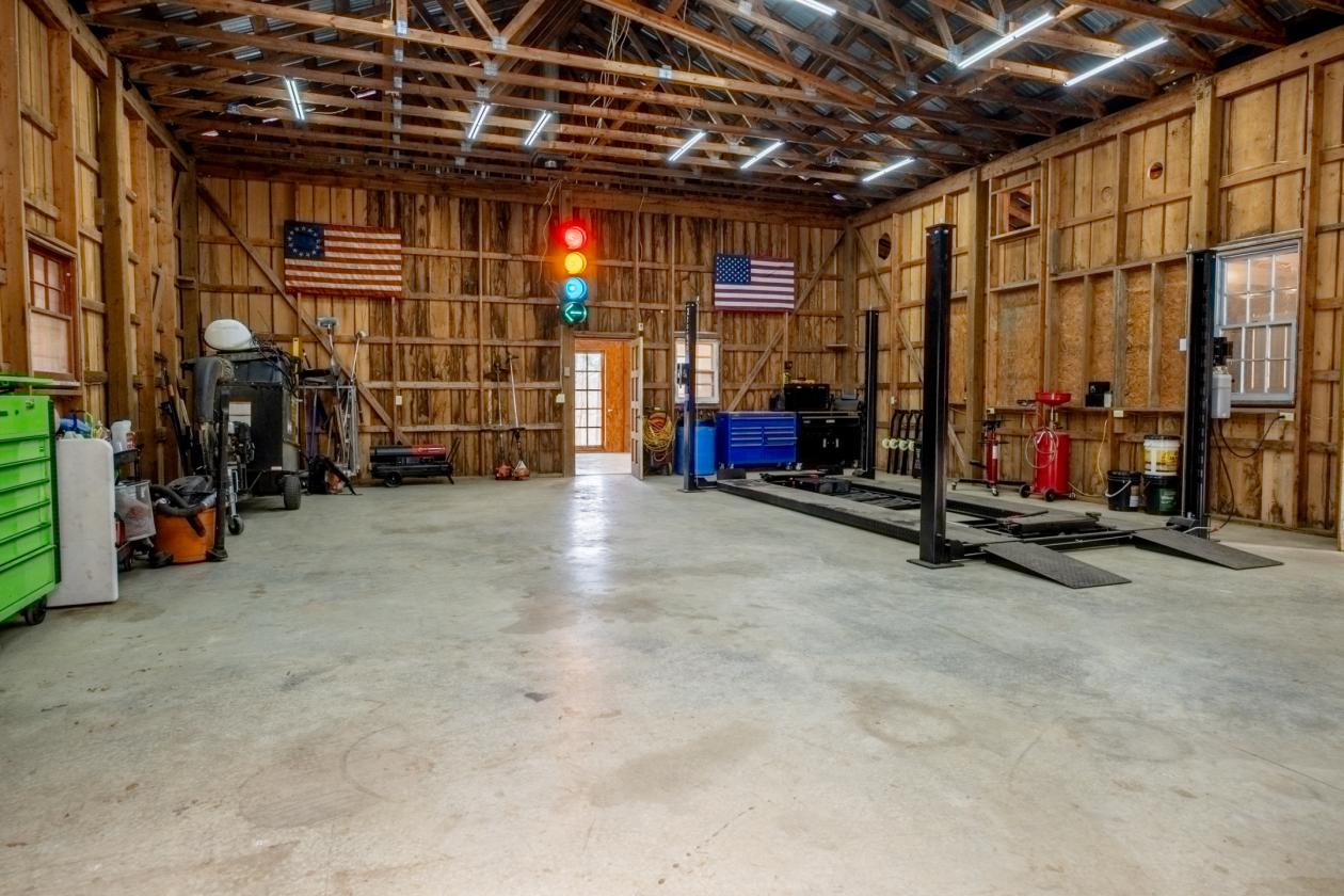Private Turn Key Horse Farm & MUCH more to offer - photo 27