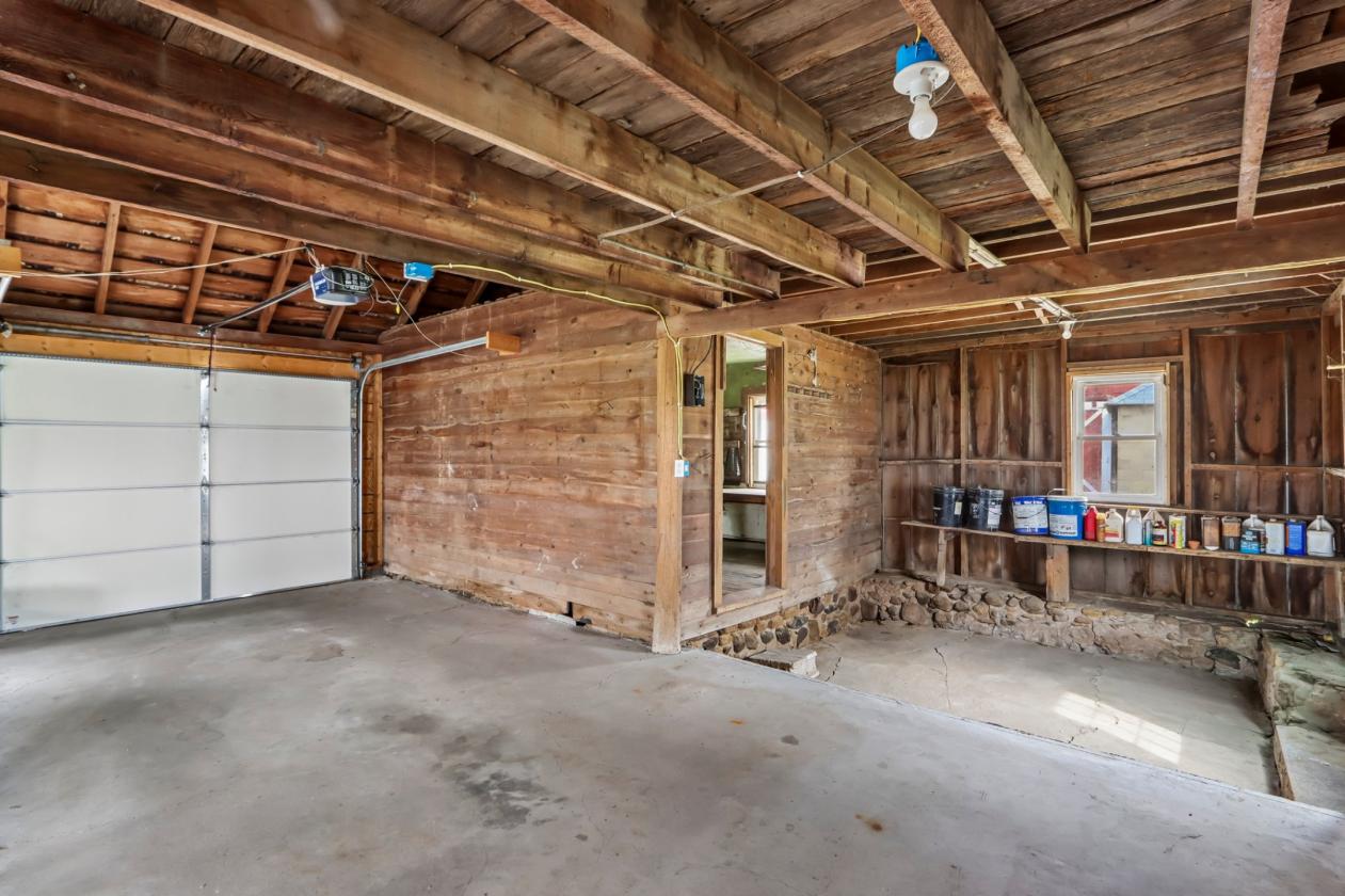 Farmette on 3+ Acres - photo 22