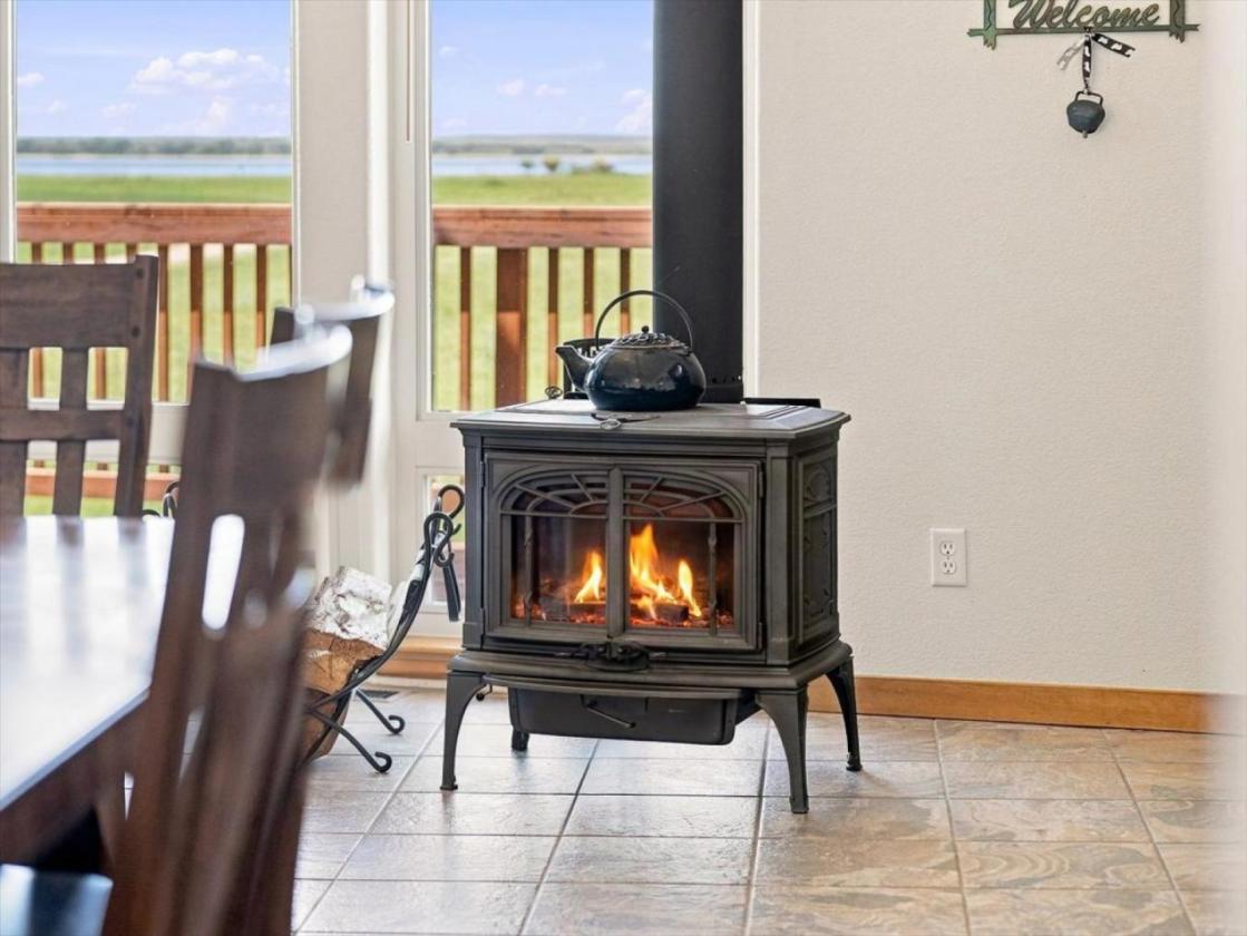 Livestock & Horse-Ready Home on 49.8+/- Acres - photo 8