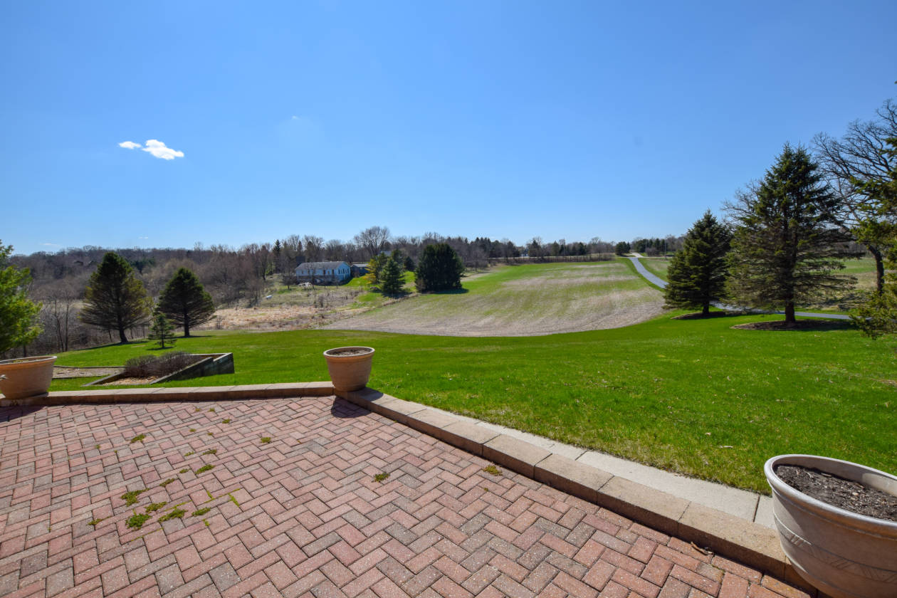 Huge home on 7 acres near Milwaukee ready for horses! Colgate