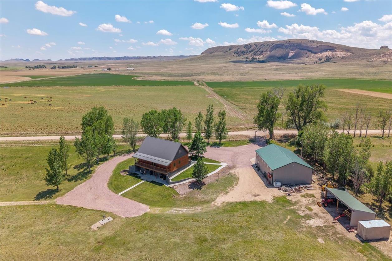 Chimney Rock Pioneer Crossing/Log Home & RV Park - photo 13