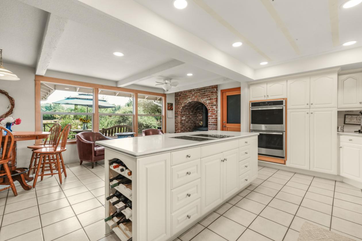 The Ultimate Horse Property with Indoor Arena - photo 11