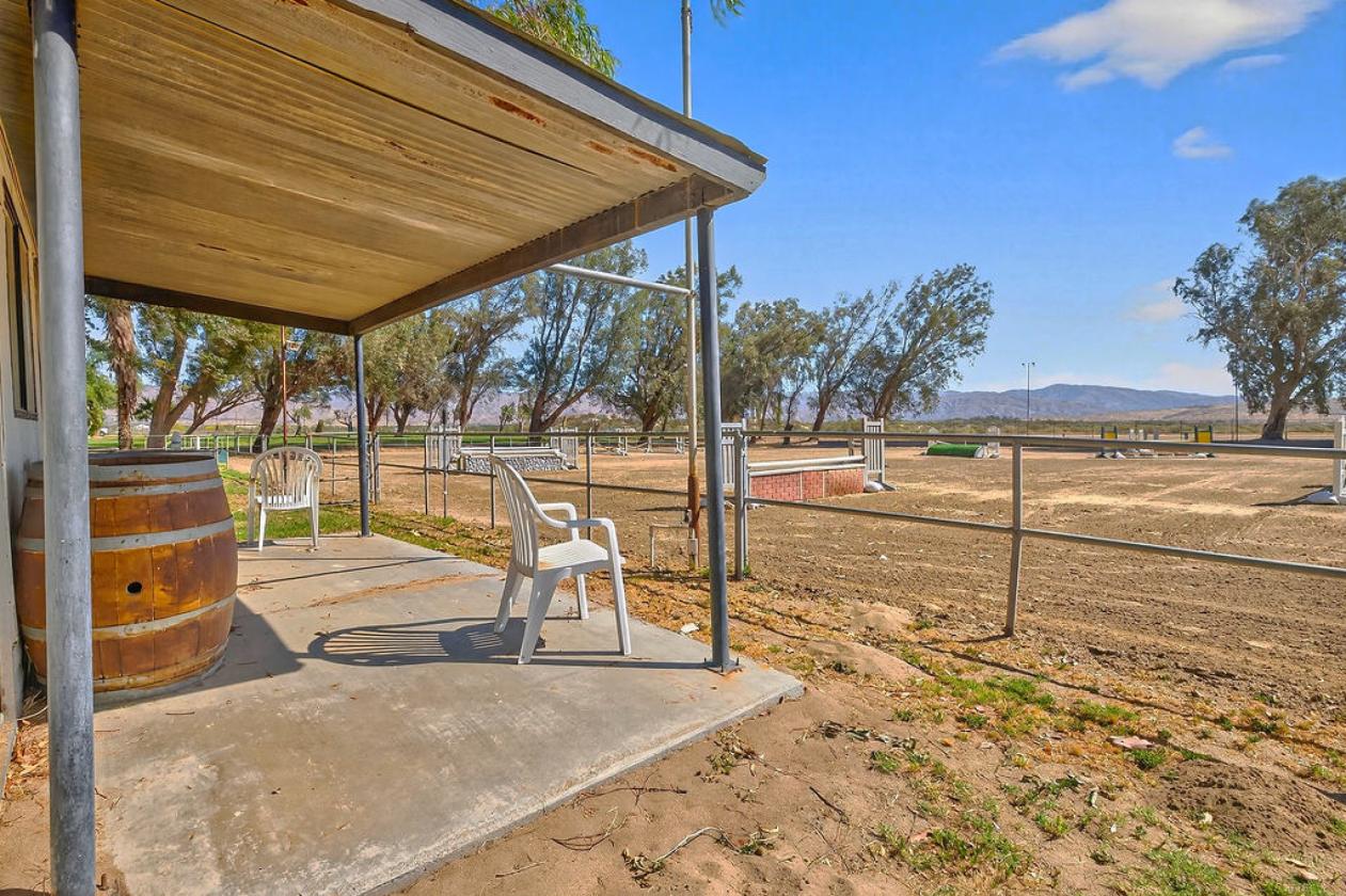 Equestrian Paradise Minutes from Palm Springs - photo 14