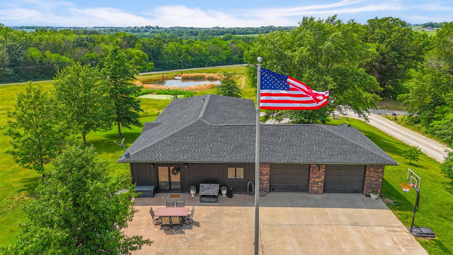 Rustic Horse Lover’s Paradise on 18 Acres | Fayette, Howard County ...