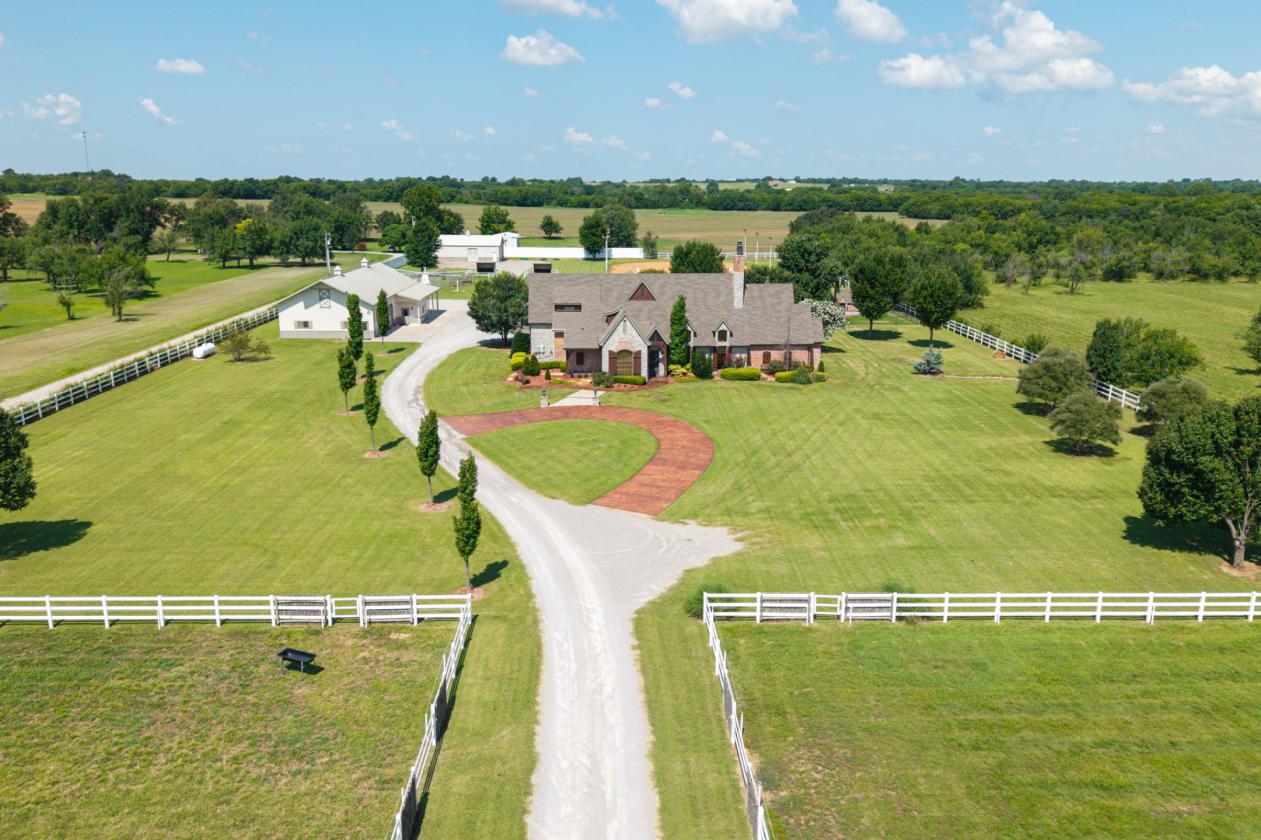 Luxury Horse Property - photo 26