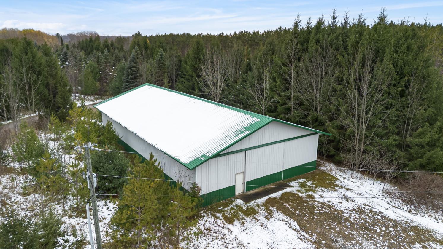 180 ACRE EQUESTRIAN ESTATE WITH PRIVATE LAKE! - photo 16