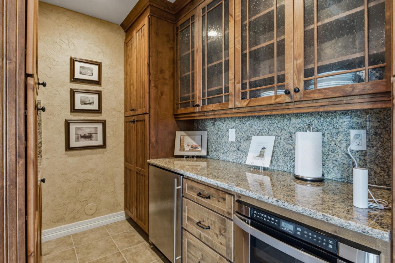 Custom 13.53 Acre Horse Property - photo 21