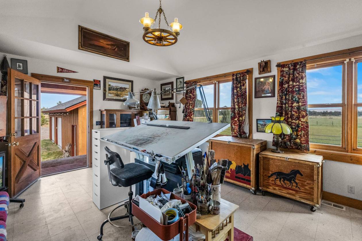 Incredible Horse Property on 20 Acres - photo 17