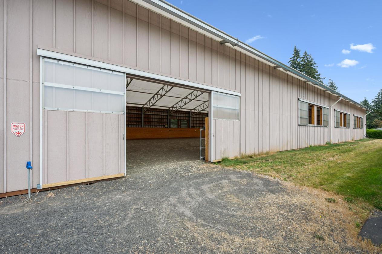 Dragonfly Farm - Upscale, Thoughtful 5+acre Estate - photo 26
