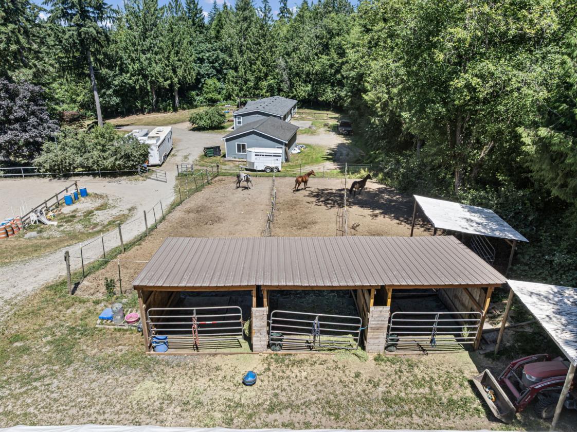 Bring Your Horses, Goats & Gardening Dreams - photo 4