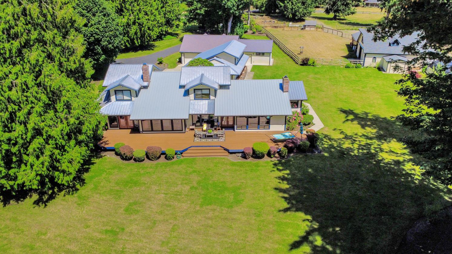 RIVERFRONT LUXURY EQUESTRIAN RETREAT - photo 9