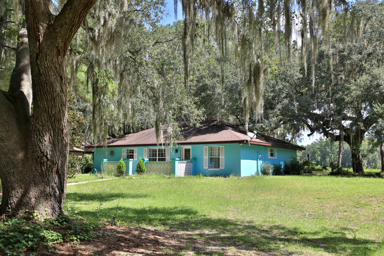SADDLE HILL - 5.56 +/- ACRES - NW OCALA - photo 1