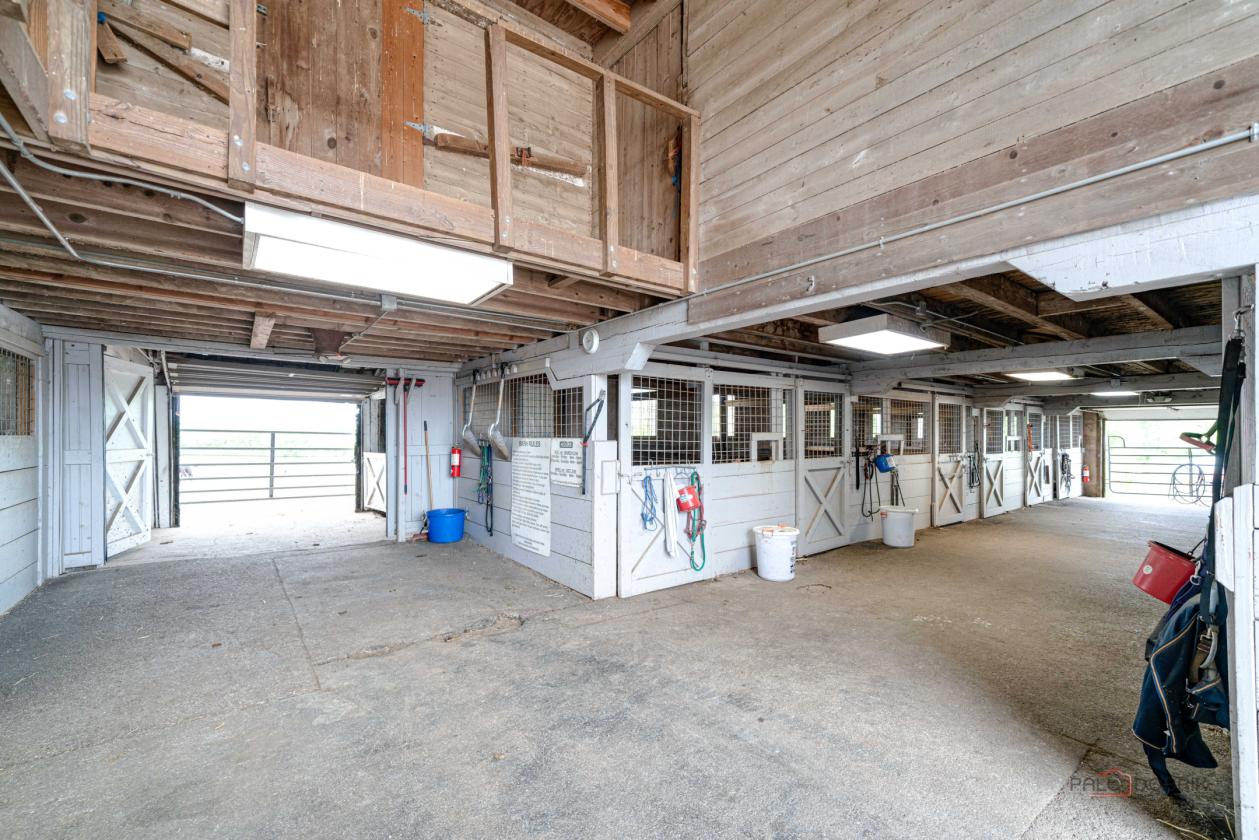 81 Stall Equestrian Facility in Lake County - photo 20