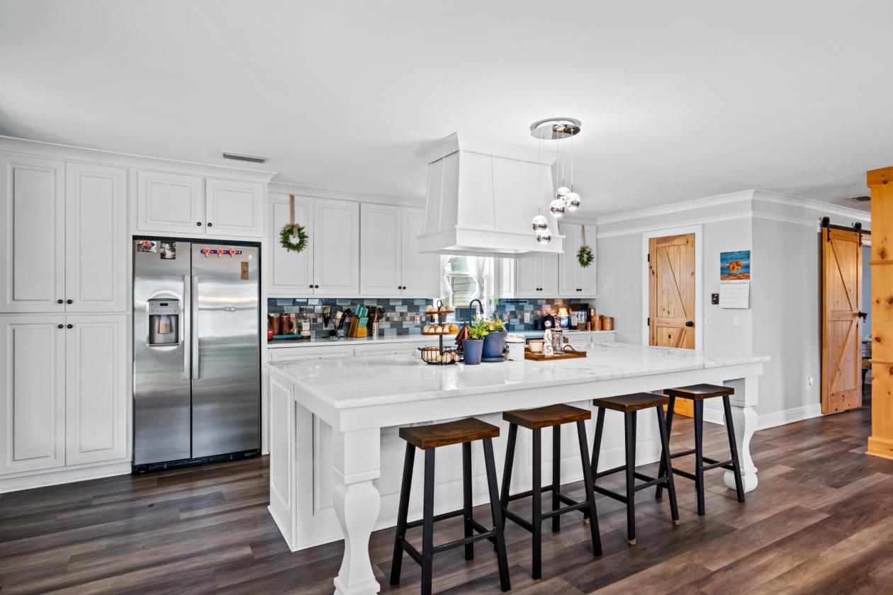 Turnkey Luxury Equestrian Estate - photo 22