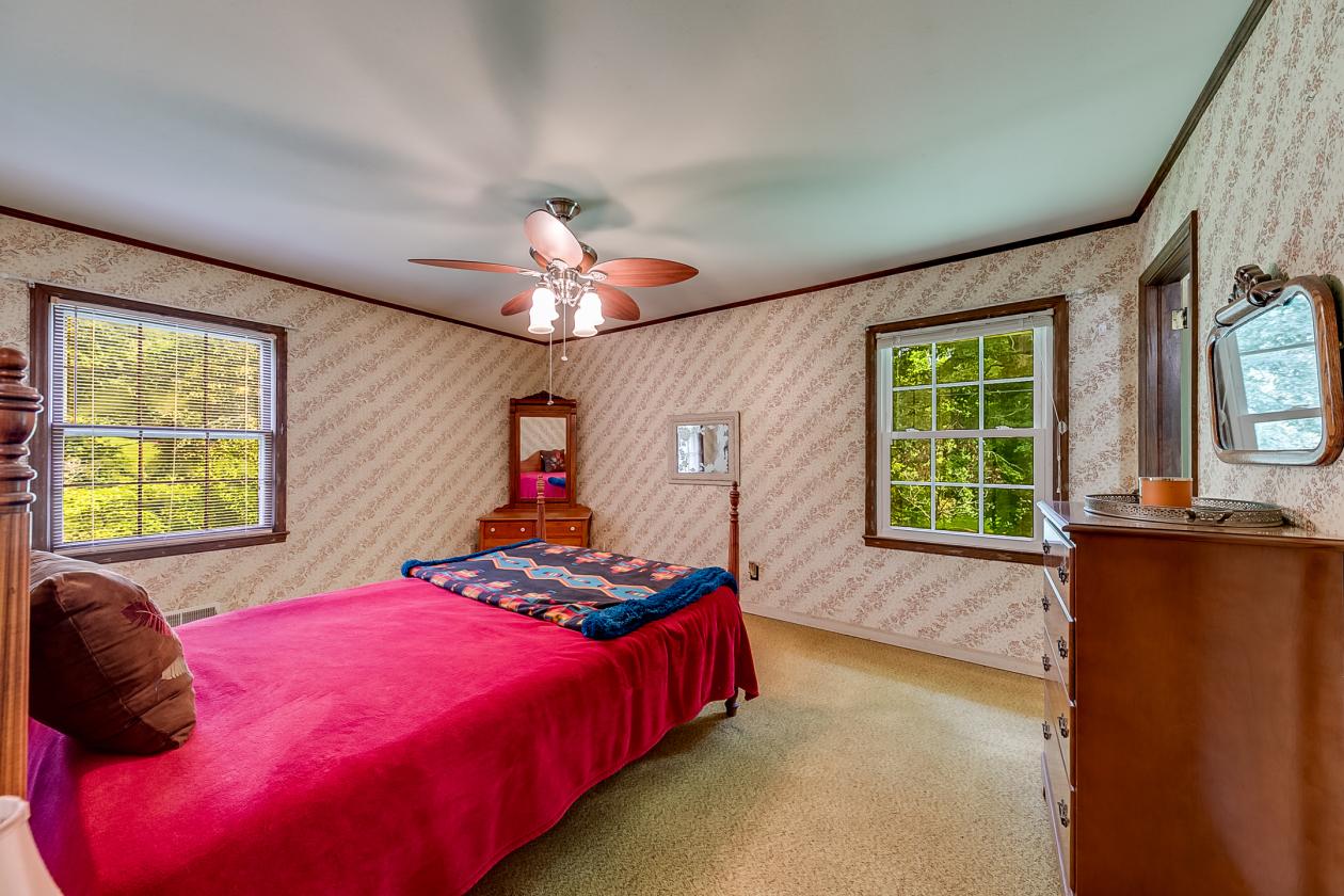 North Hall 20 Acre Farm - photo 11