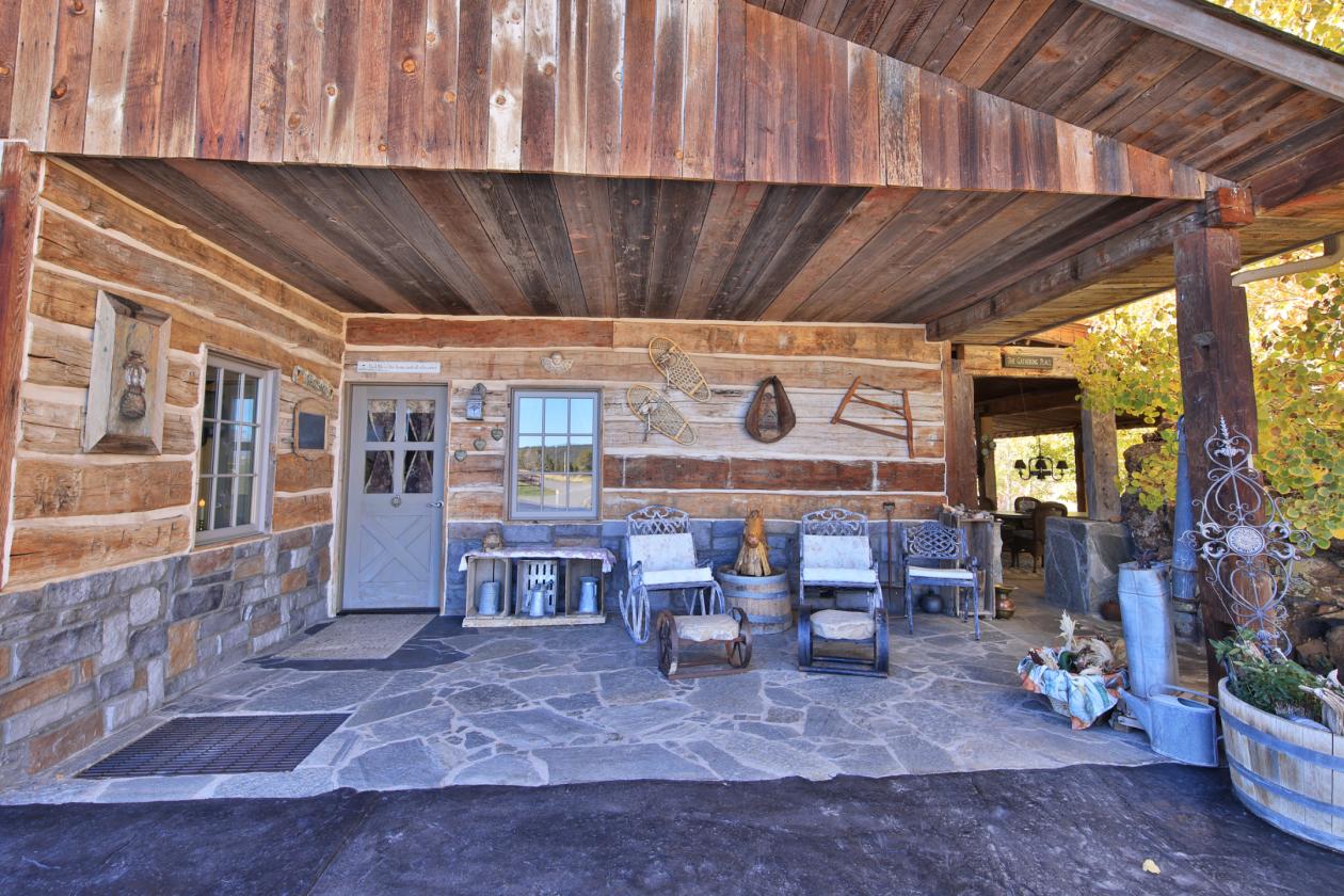 Log Home w/ Equine Facilities & Irrigated Hay Ground - photo 6
