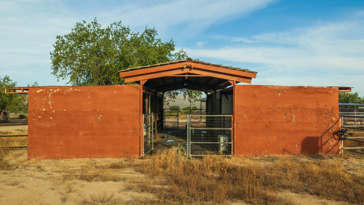 10-AC Luxury Equestrian Estate w/ Panoramic Views - photo 15