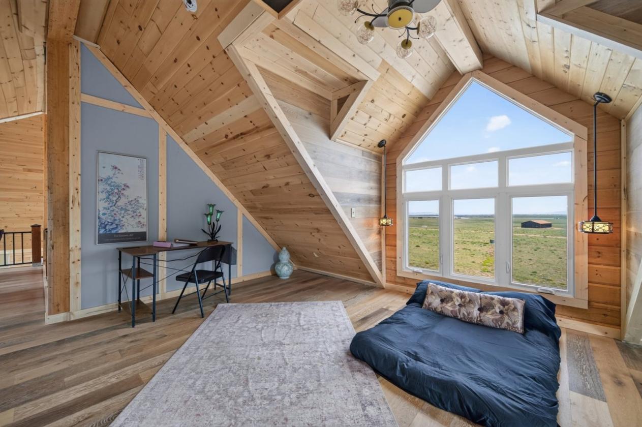 Unique Construction like no other in Wyoming! - photo 21