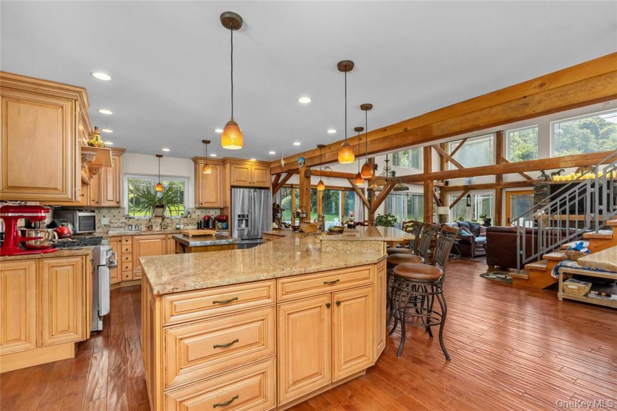 Spectacular 100+ Acre Equestrian Estate - photo 17
