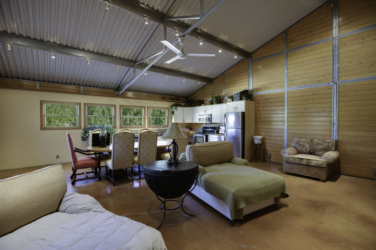 Equestrian Dream in Hidden Valley Thousand Oaks, Ventura County