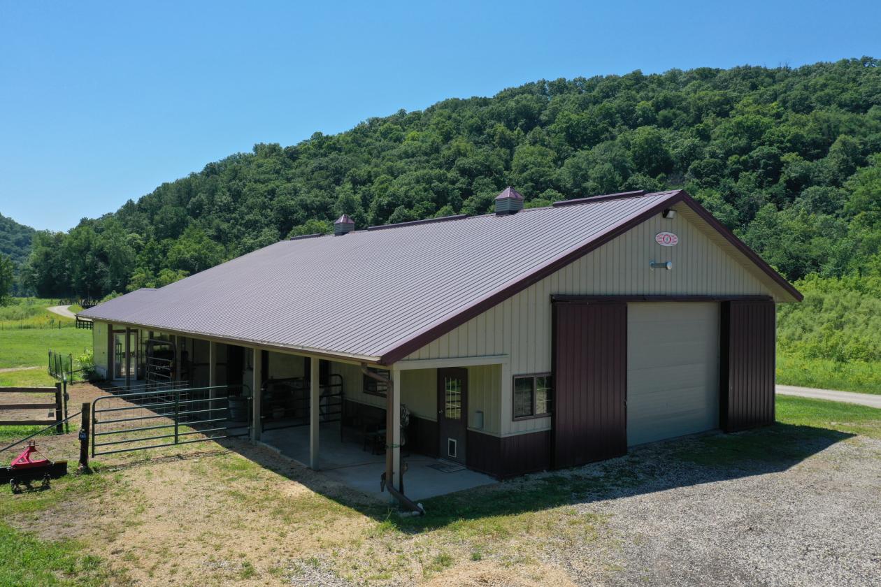 Horse/Hobby Farm on 17 Acres - photo 8