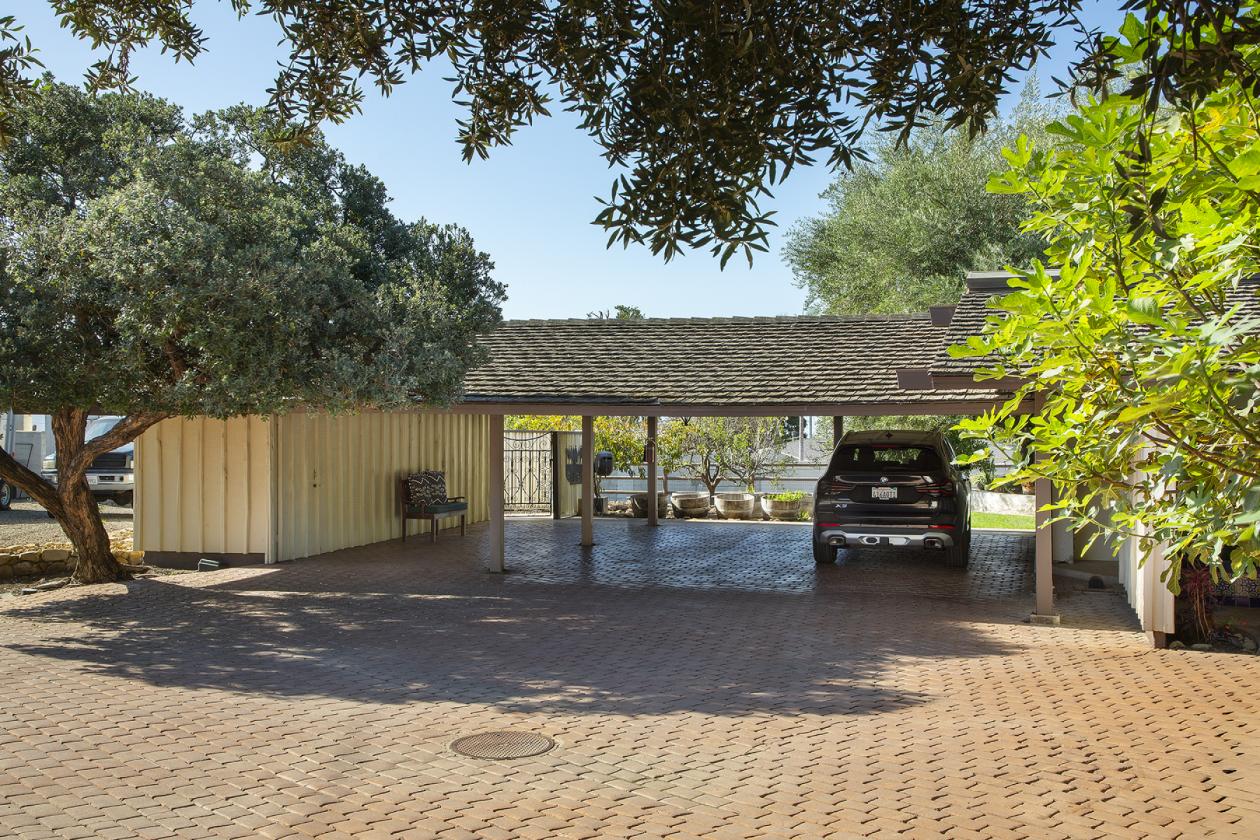 Cliff May Equestrian Property in Los Posas Estates - photo 18