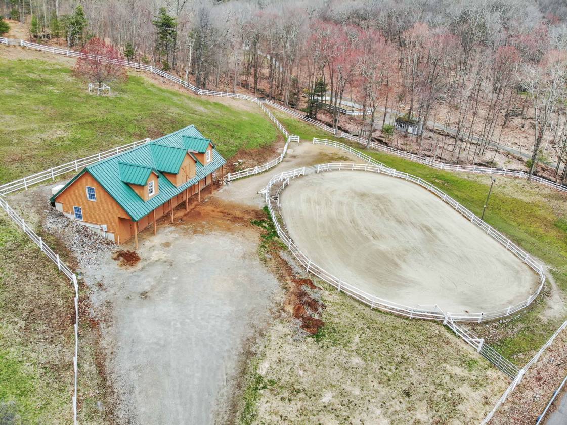 Amazing Horse Property on 18 Acres! Tolland, Tolland County