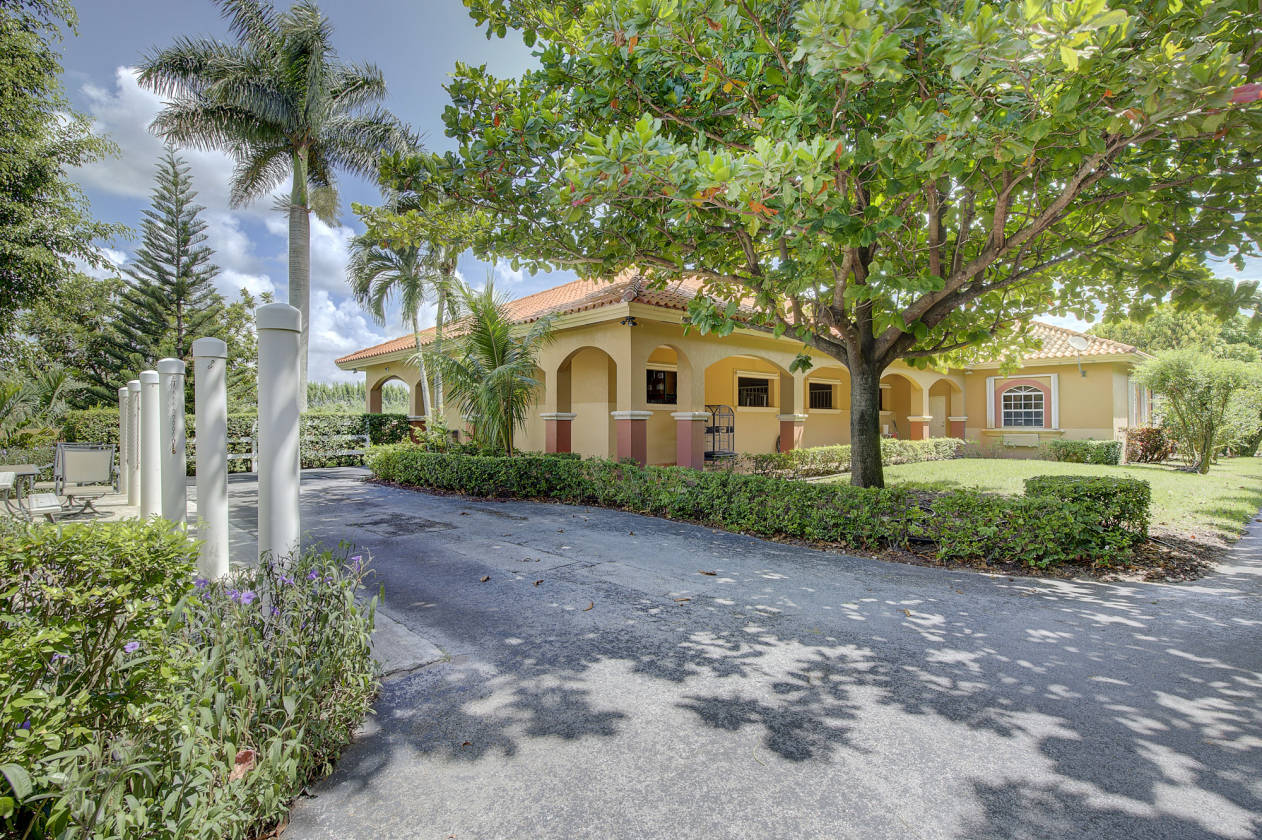 Miami Luxury Equestrian Ranch Miami, MiamiDade County, Florida