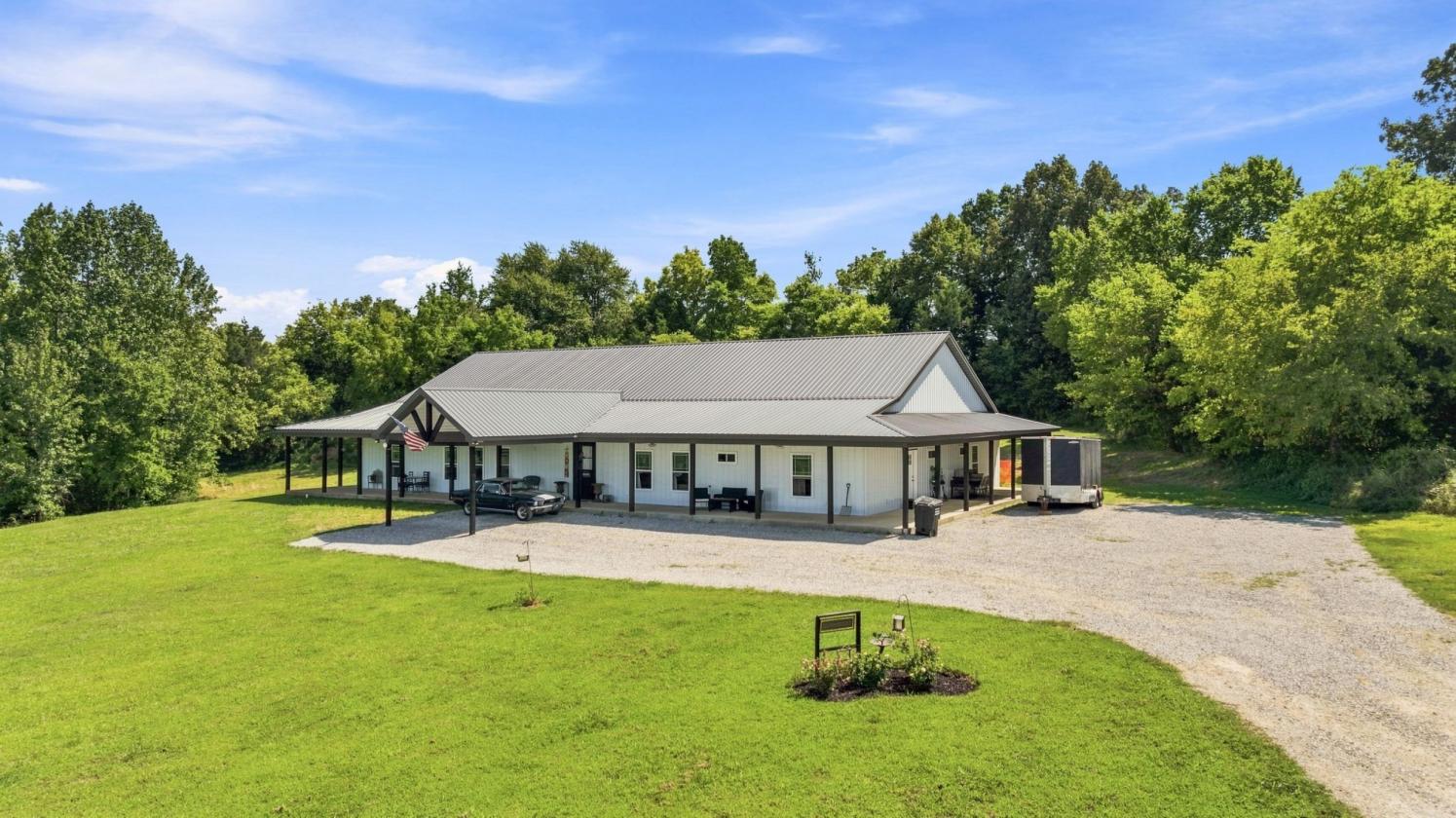 Multigenerational Home with 32 Acres & Horse Barn - photo 2