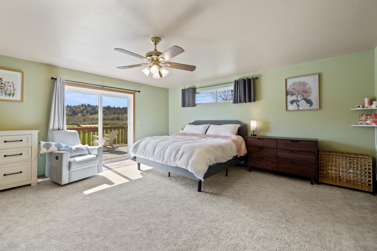 Large home & 18-acre ranch in Shelton, WA! - photo 18