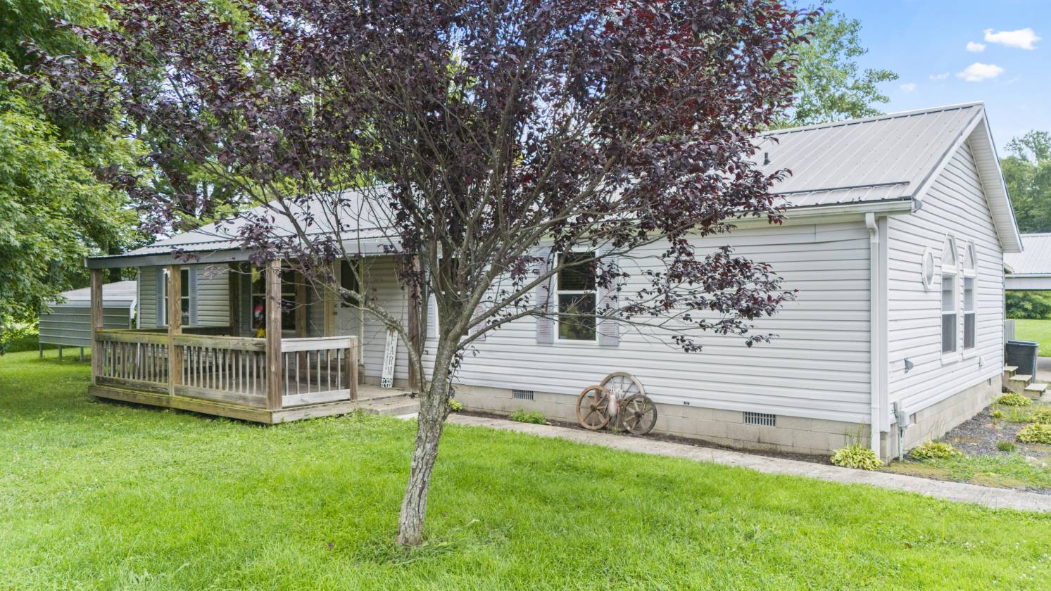 Horse Property for sale.