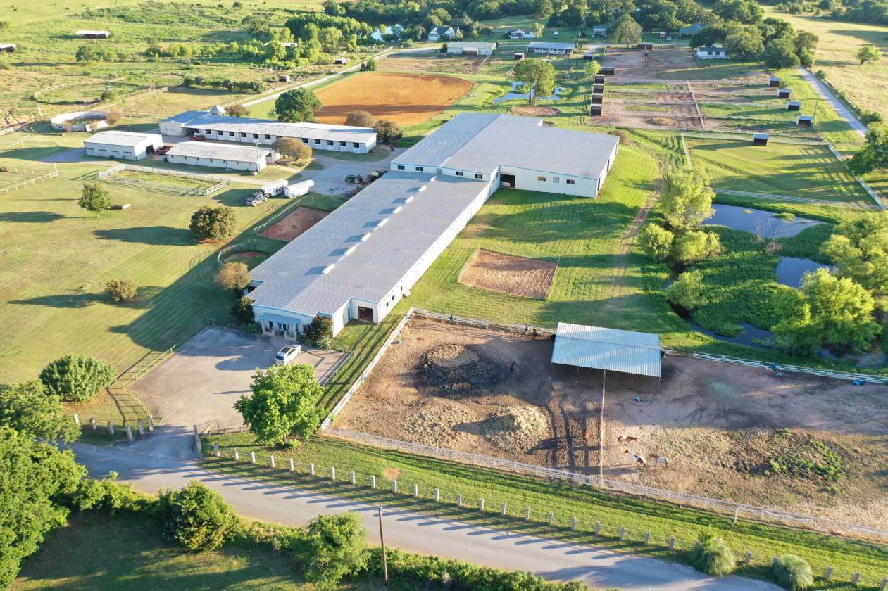 102 Horse Stalls Training Facility on 42 Acres with... Aubrey