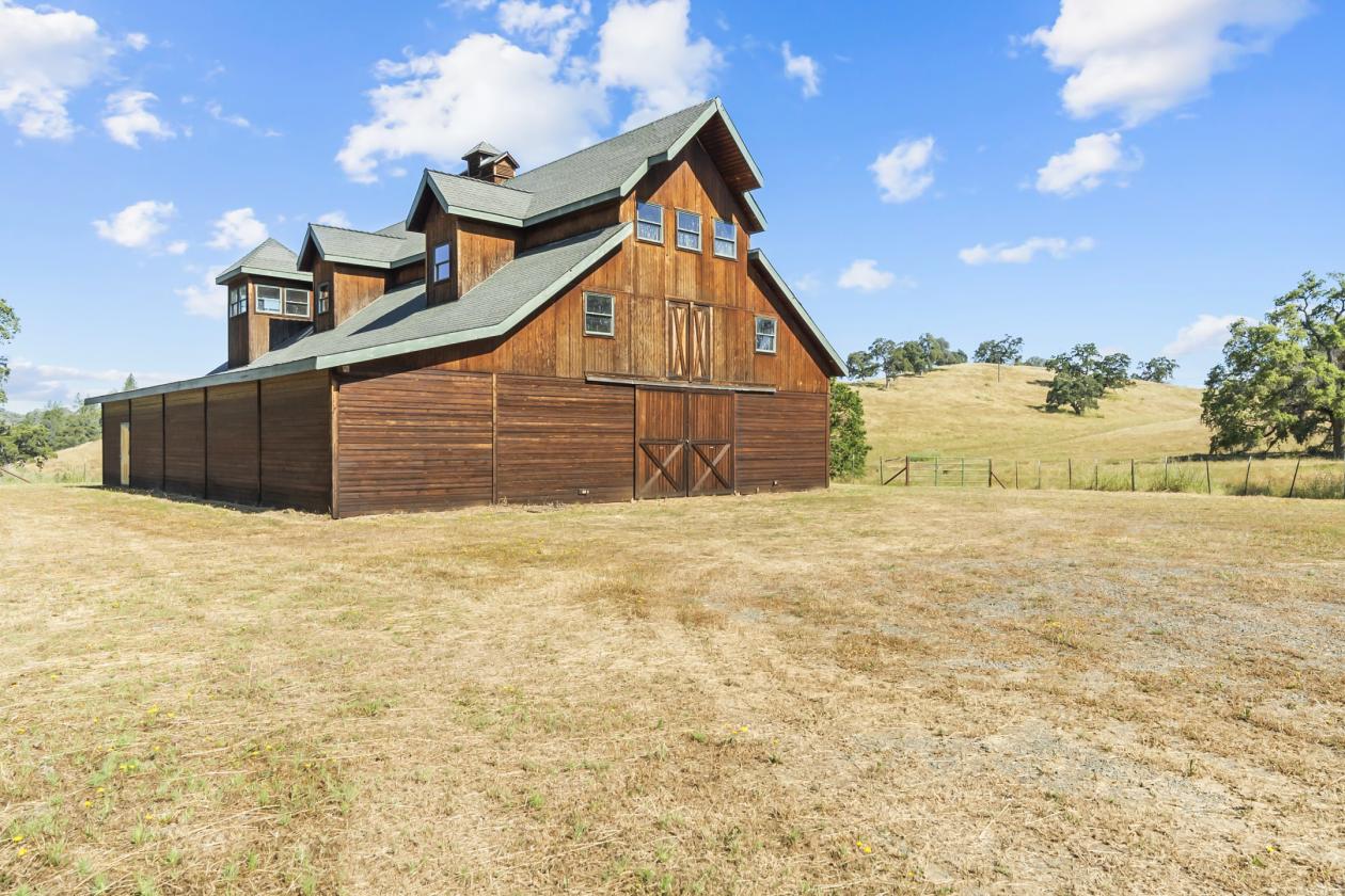 Amoruso Ranch - photo 7