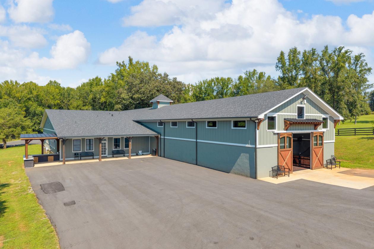 Luxury 79-Acre Horse Farm with 24-Stall Barn - photo 1